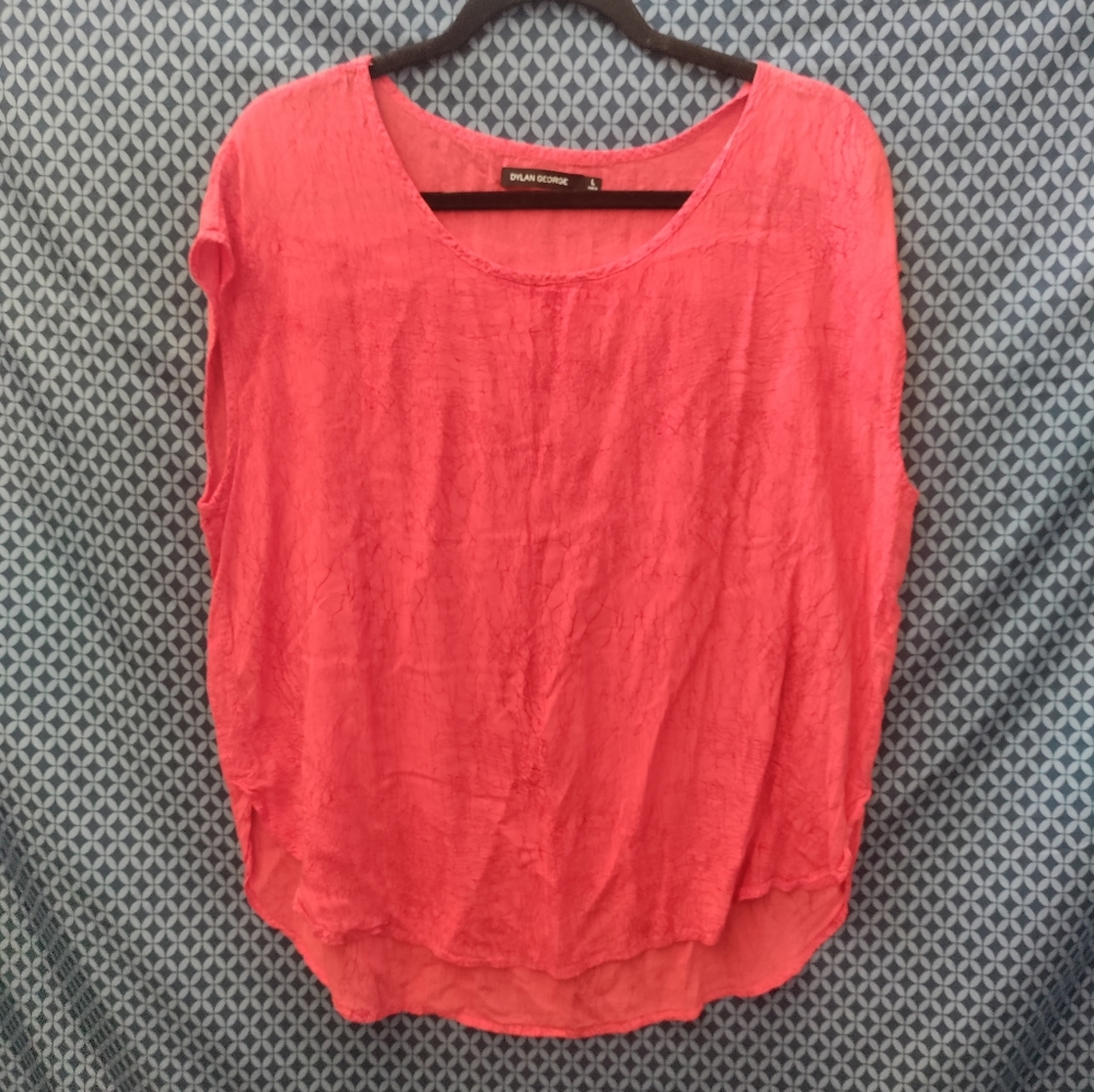 Dylan George - Women's bright coral blouse with red cracked design. Size - L